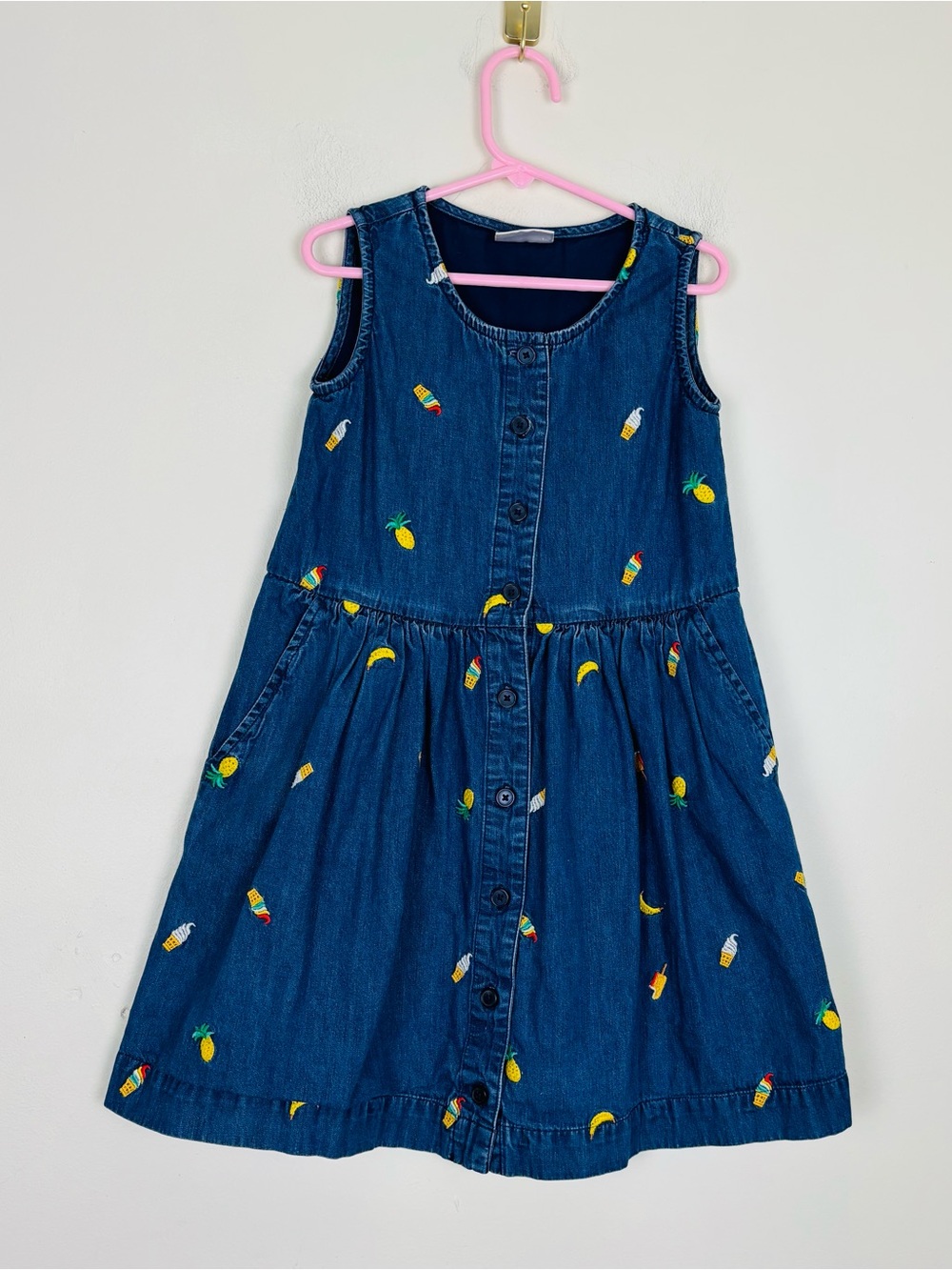 Hanna Andersson denim jumper dress bright summer ice cream pineapple embroidery